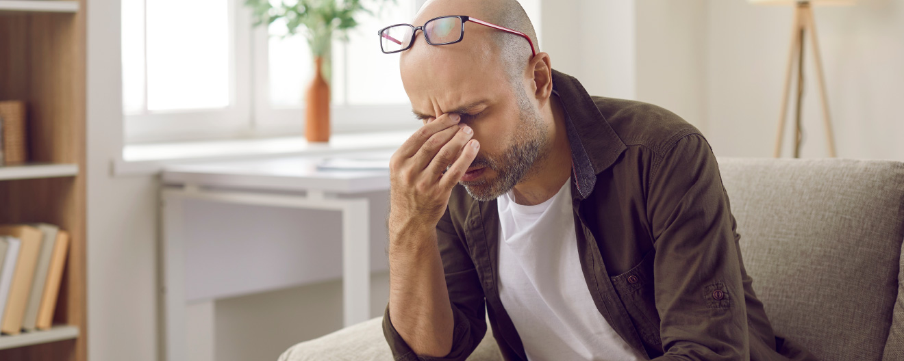 Treatment of acute migraine with NSAIDs and triptans
